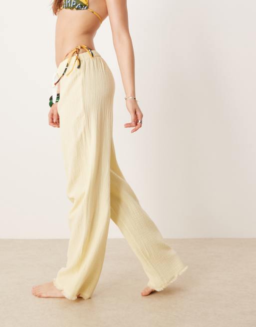ASOS DESIGN - Callie - Pantaloni da mare in mussola color latticello sfrangiati, 2 di 5