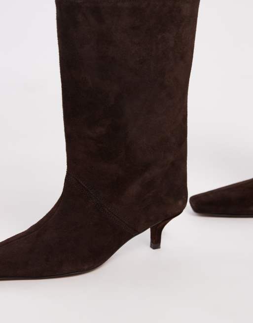 ASOS DESIGN - Calloway - Chokoladebrune pull-on-støvler med vide ben i premium-ruskind, 4 af 4