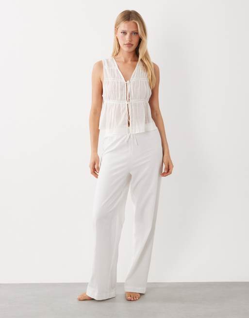 ASOS DESIGN - Calypso - Hvid strandvest med udskæringer og bindebånd foran samt blondedetaljer, 2 af 4