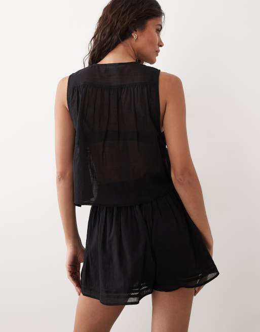 ASOS DESIGN – Calypso – Strand-Shorts in Schwarz mit Spitzenborte, 4 von 5