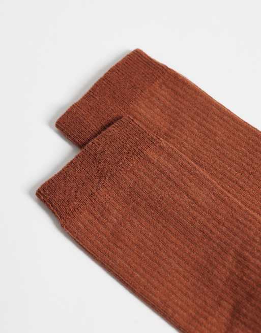 ASOS DESIGN calzini alla caviglia a coste color tabacco, 3 di 3