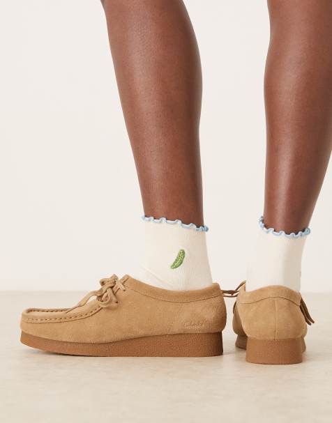 ASOS DESIGN - Calzini azzurri con bordi smerlati e cetriolino ricamato - view 1