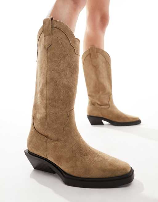 ASOS DESIGN – Camden – Flache, kniehohe Cowboystiefel in Taupe, 2 von 4