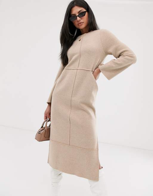 ASOS DESIGN – Camelowa sukienka midi z ozdobnymi szwami i kieszeniami