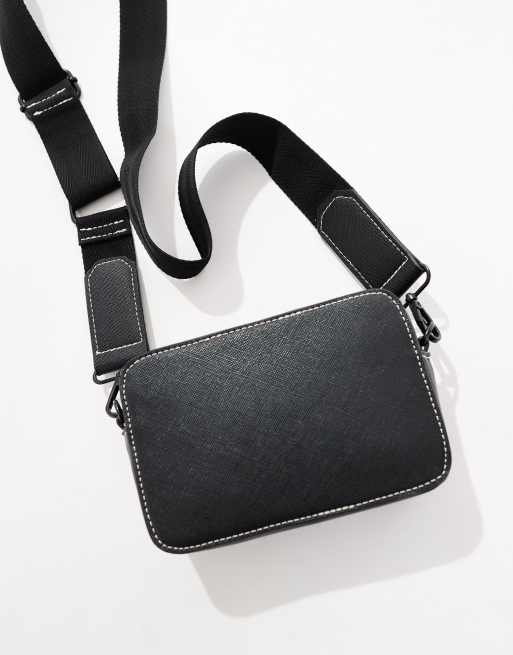 ASOS DESIGN - Camera bag a tracolla in pelle sintetica nera con cuciture a contrasto, 4 di 4