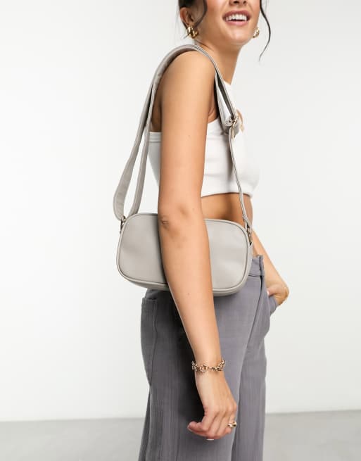 ASOS DESIGN - Camera bag a tracolla minimal grigia allungata 