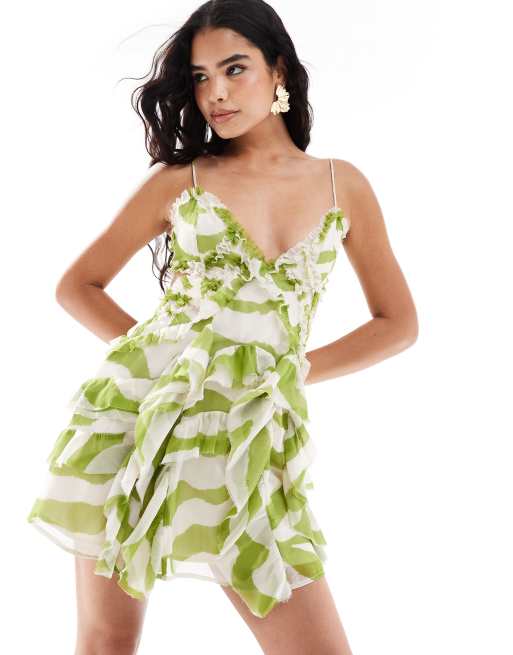 ASOS DESIGN - Cami-jurk met ruches, uitsnijding en groene zebraprint