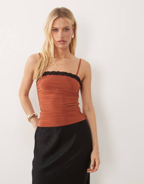 ASOS DESIGN - Cami met kanten rand en gerimpelde taille in roestrood - view 1
