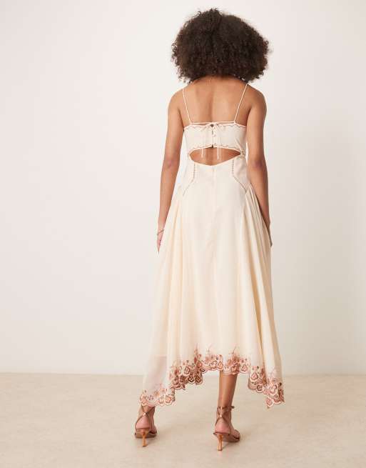 ASOS DESIGN - Cami midi-jurk met borduursels en opengewerkte stroken in crème, 4 van 4