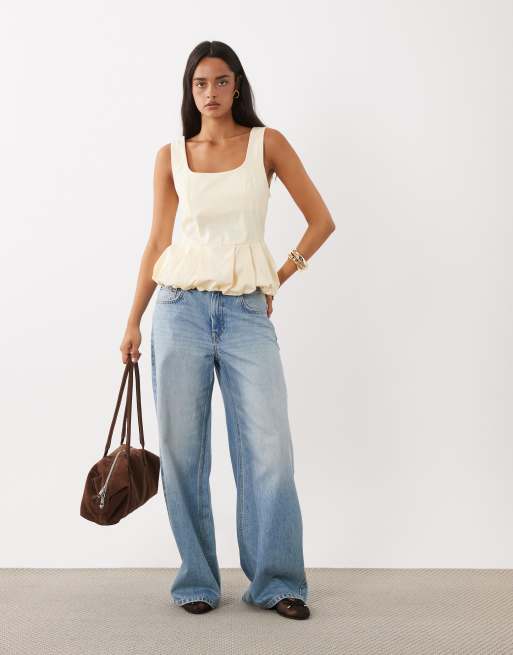 ASOS DESIGN Cami mit U-Ausschnitt und Schößchen in Buttermilch, 2 von 4