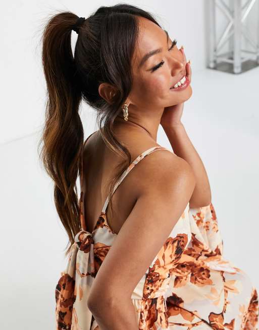 https://images.asos-media.com/products/asos-design-cami-plunge-tie-back-maxi-dress-in-floral-print/200321234-4?$n_640w$&wid=513&fit=constrain