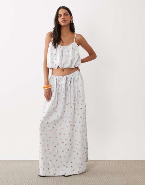 ASOS DESIGN - Cami-top i bomuldspoplin med boblekant og blå striber samt blomstermønster - Del af sæt - view 1