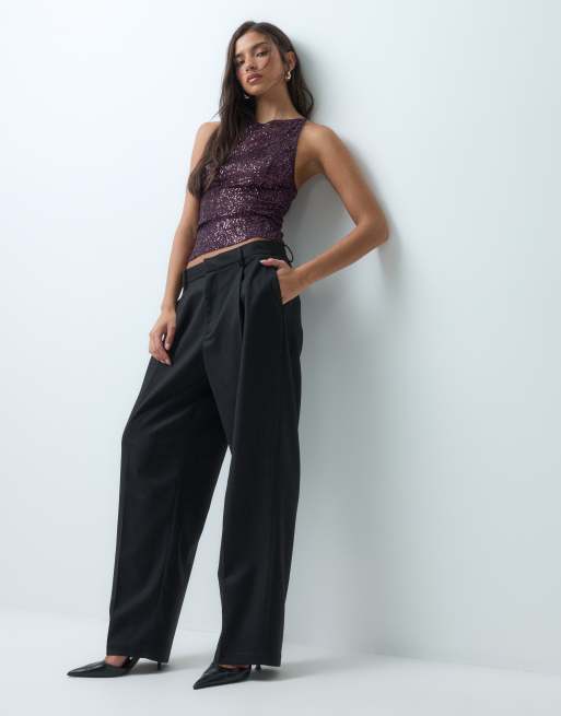 ASOS DESIGN cami-top med pailletter, høj hals og åben ryg i lilla, 2 af 5