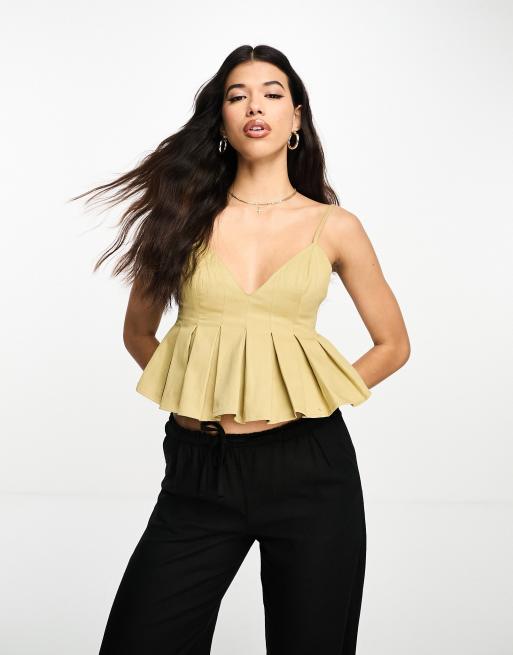 ASOS DESIGN - Cami van keperstof met geplooide zoom in olijfgroen