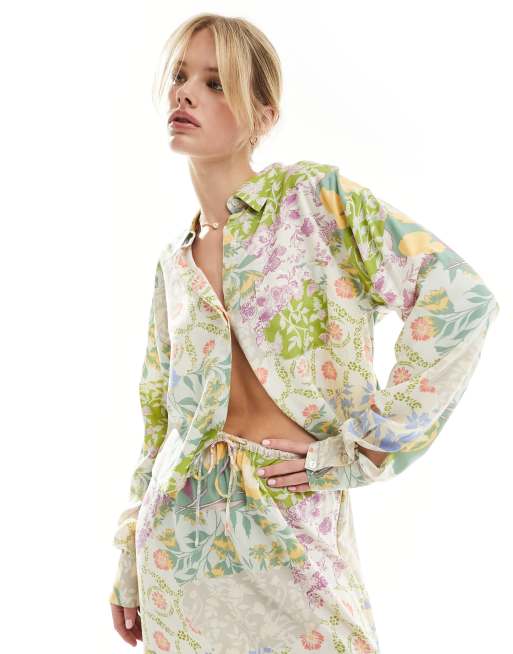 ASOS DESIGN - Camicia a maniche lunghe con stampa a fiori misti in coordinato