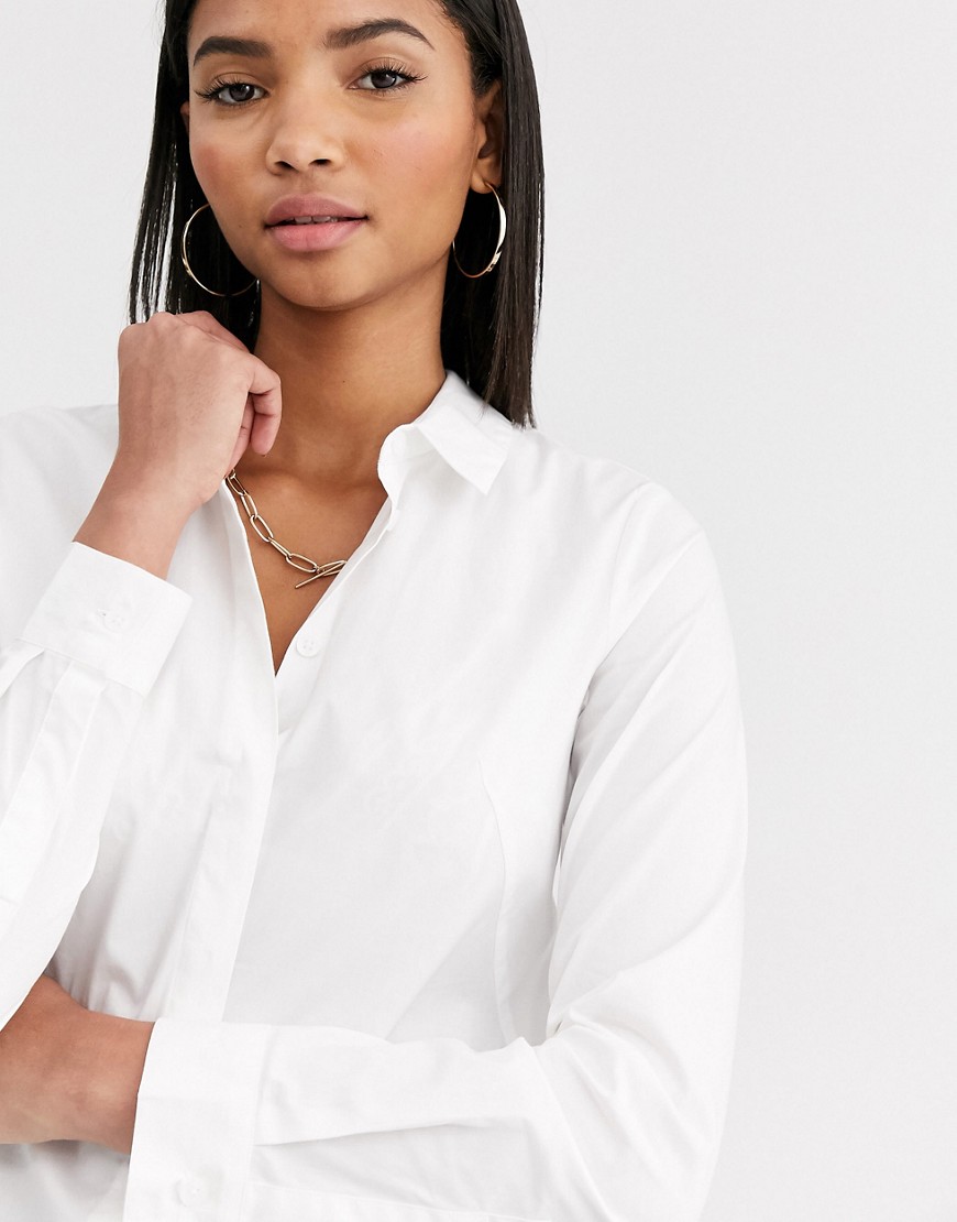 Camicia aderente a maniche lunghe in cotone elasticizzato bianco - ASOS DESIGN Camicia donna  - immagine1