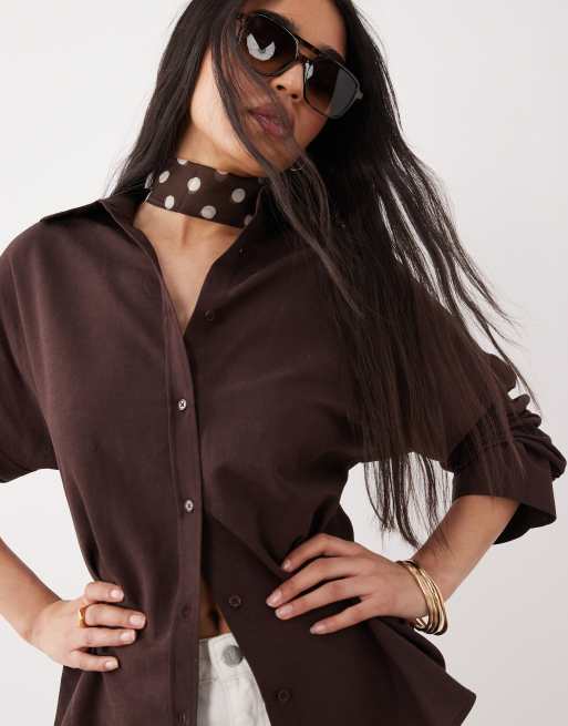 ASOS DESIGN - Camicia arricciata sul retro in misto lino color cioccolato, 2 di 4