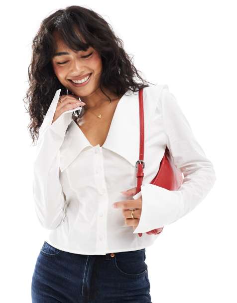 ASOS DESIGN - Camicia bianca in popeline con colletto sagomato - view 1