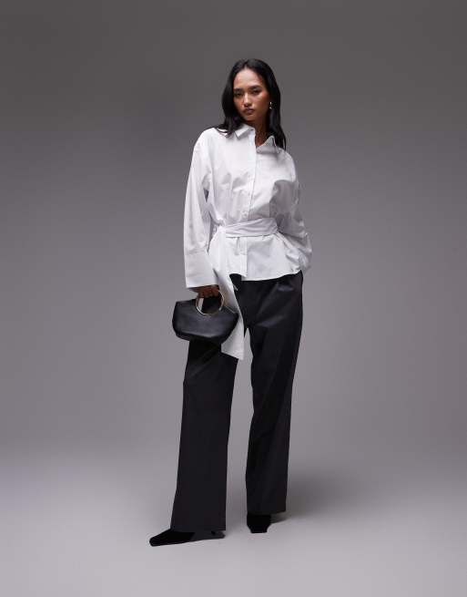 ASOS DESIGN - Camicia bianca in popeline stretta in vita con cintura, 2 di 4