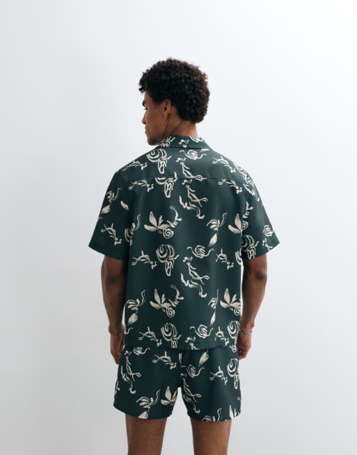 ASOS DESIGN - Camicia comoda con rever effetto lino verde con stampa in coordinato, 5 di 9