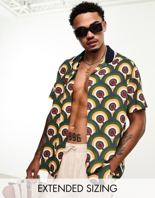 ASOS DESIGN - Camicia comoda con stampa geometrica e colletto rever a coste
