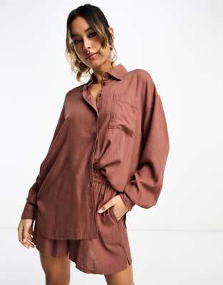 ASOS DESIGN - Camicia comoda in misto lino color terracotta con taglio asimmetrico