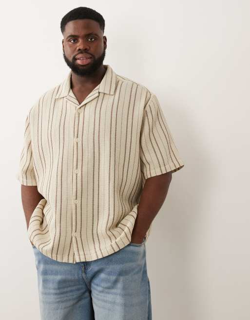 ASOS DESIGN - Camicia comoda in piqué testurizzata a righe beige con rever, 2 di 6
