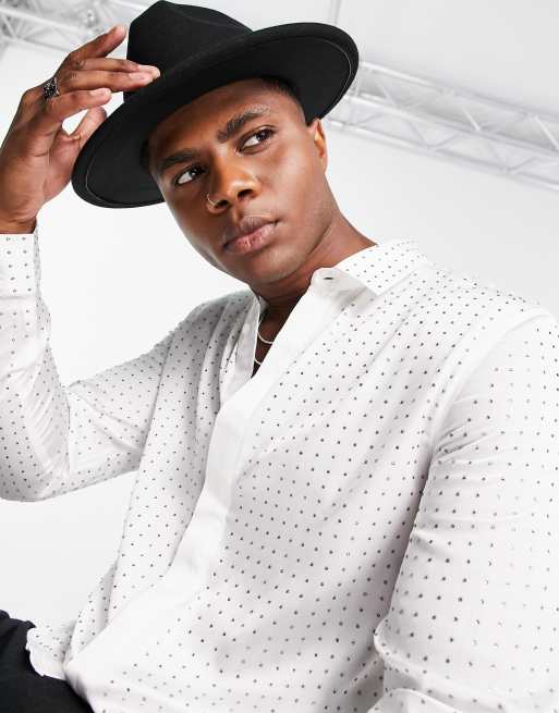 ASOS DESIGN - Camicia comoda in raso bianca con strass  