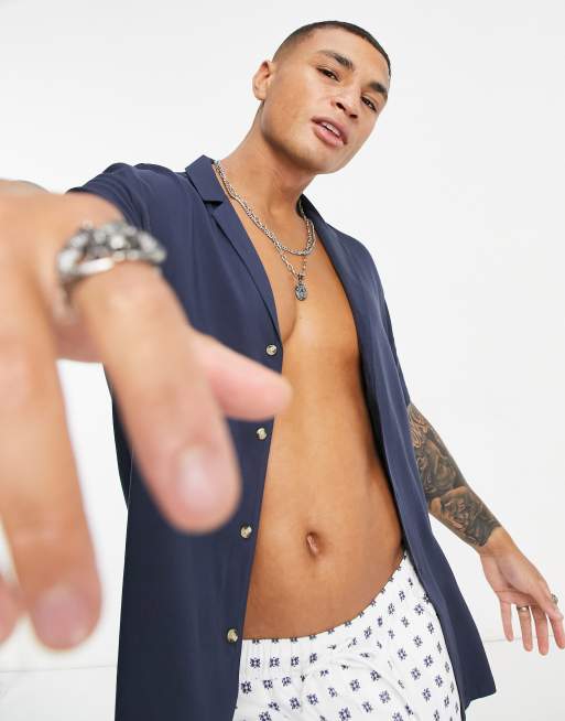 ASOS DESIGN - Camicia comoda in viscosa con colletto con rever blu navy e grigio