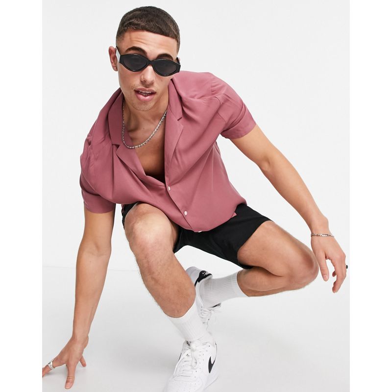 Uomo pDgnF DESIGN - Camicia comoda in viscosa con colletto con rever, color lampone