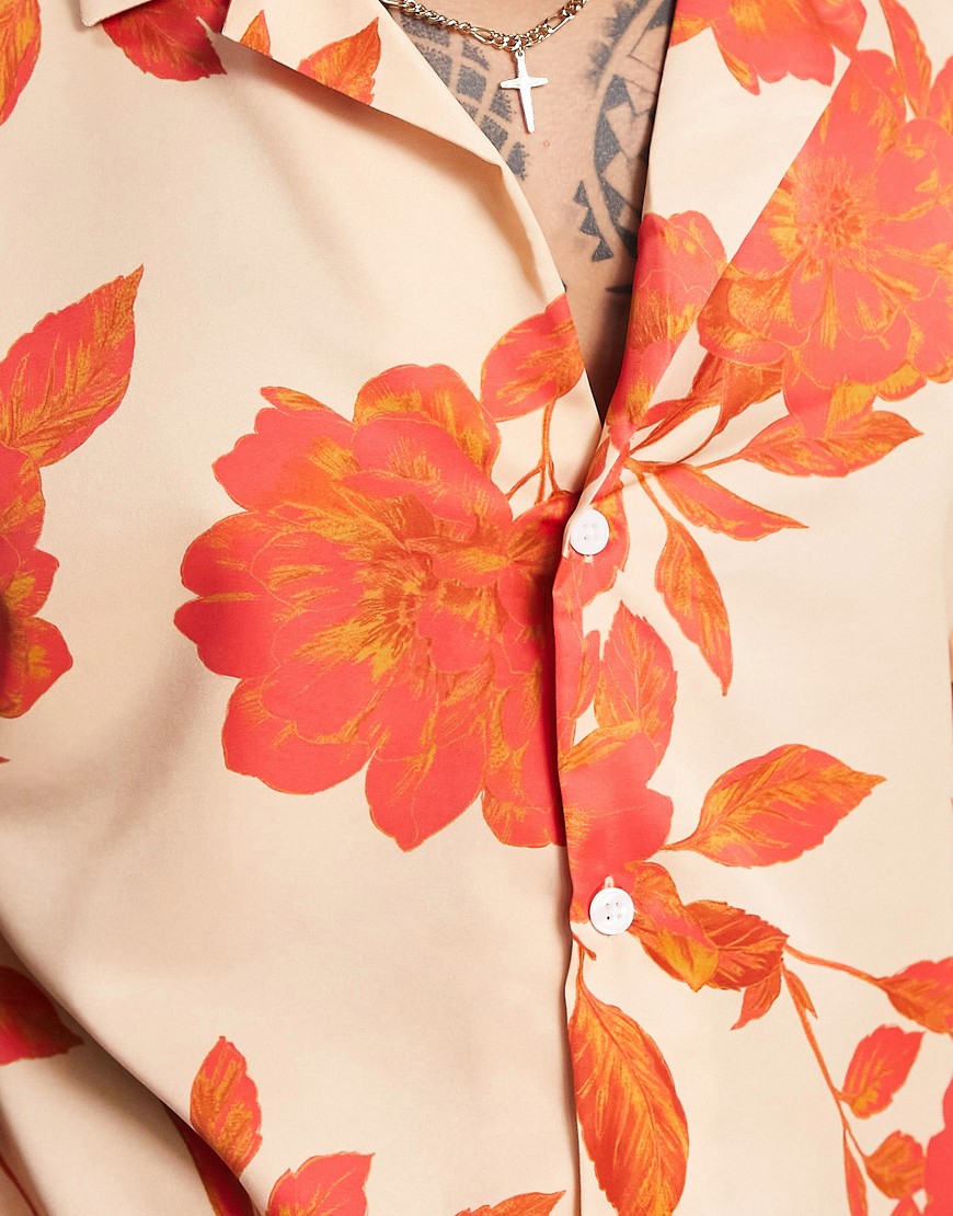Camicia con rever e scollo profondo in raso arancione con stampa a fiori - ASOS DESIGN Camicia donna  - immagine1