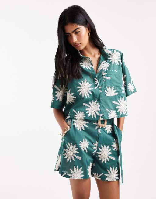 ASOS DESIGN - Camicia corta verde ricamata in coordinato