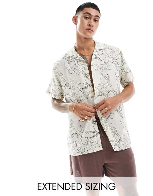 ASOS DESIGN - Camicia da spiaggia vestibilità comoda color écru con rever e stampa di gigli disegnati 