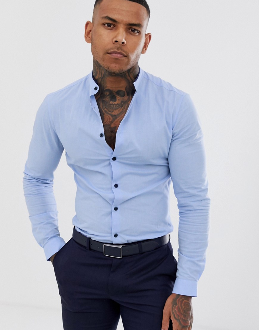 ASOS DESIGN - Camicia elegante skinny blu con collo serafino e finiture a contrasto