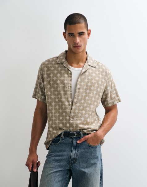 ASOS DESIGN - Camicia in misto lino marrone con collo a rever e stampa geometrica vestibilità classica - view 1