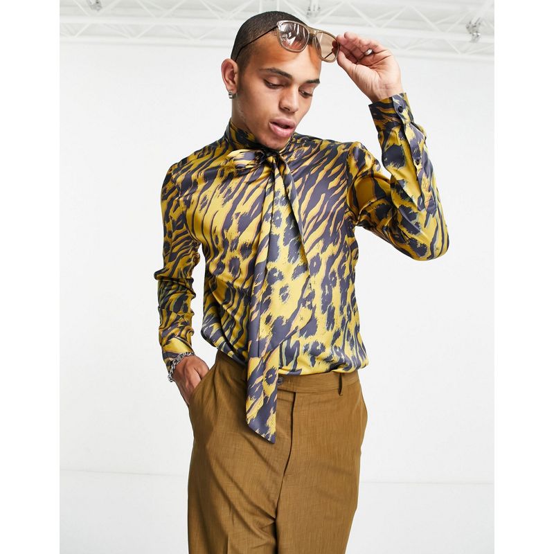 Uomo Camicie DESIGN - Camicia in raso leopardato allacciata al collo con fiocco
