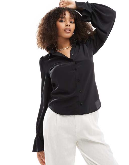 ASOS DESIGN - Camicia morbida nera con maniche voluminose e volant sui polsini