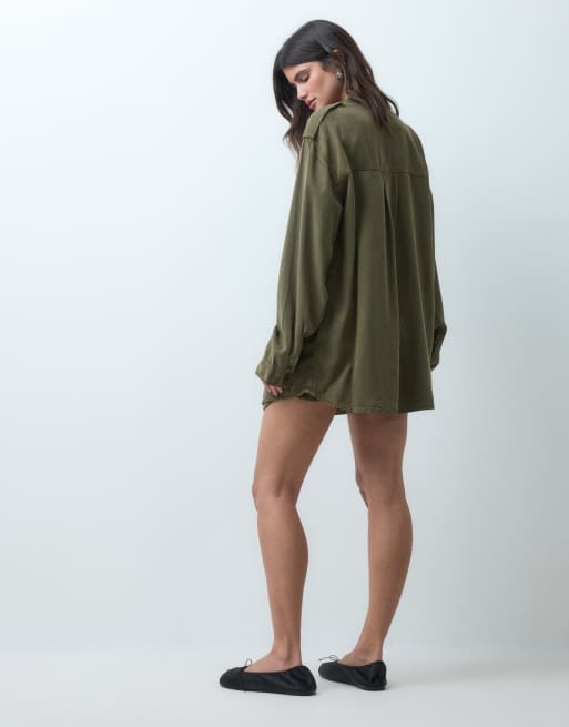 ASOS DESIGN - Camicia multitasche kaki slavato con tasche in coordinato, 4 di 5