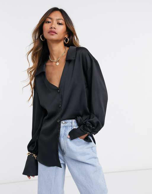 ASOS DESIGN - Camicia nera in raso con polsini lunghi