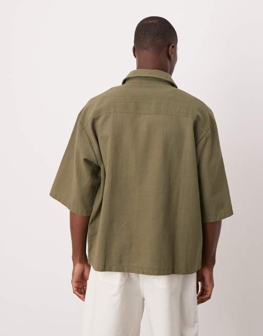 ASOS DESIGN - Camicia oversize a maniche corte kaki effetto lino con ricamo sul petto, 2 di 4