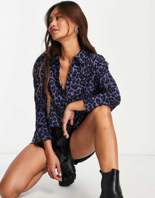 ASOS DESIGN - Camicia oversize a maniche lunghe blu con stampa leopardata