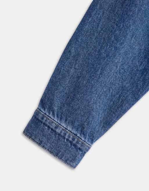 ASOS DESIGN - Camicia oversize in denim blu lavaggio medio a maniche lunghe, 10 di 10