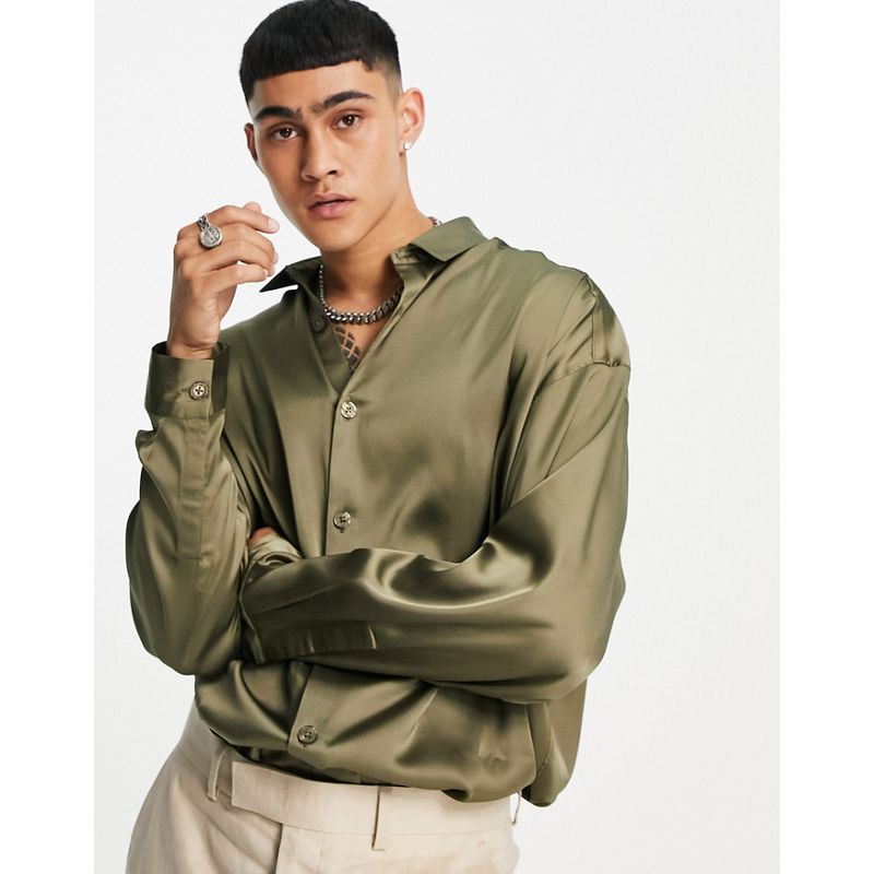 Camicie Uomo DESIGN - Camicia oversize in raso verde kaki con spalle scese e fondo arrotondato