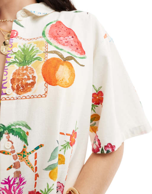 ASOS DESIGN - Camicia oversize in tessuto misto lino con stampa di cartoline in coordinato, 3 di 4