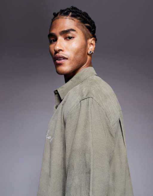 ASOS DESIGN - Camicia oversize squadrata in velluto a coste kaki con ricamo sul petto, 4 di 5