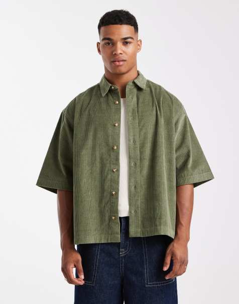 ASOS DESIGN - Camicia oversize squadrata verde scuro in tessuto a coste con stemma - view 1
