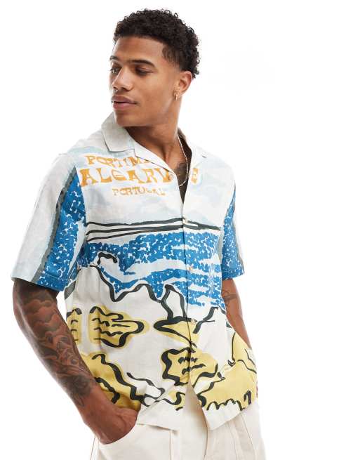 ASOS DESIGN - Camicia squadrata con stampa di paesaggio e rever