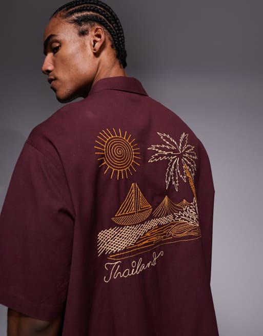 ASOS DESIGN - Camicia squadrata oversize bordeaux con ricamo sul retro, 5 di 5