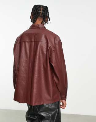 Camicia squadrata oversize bordeaux in pelle sintetica effetto coccodrillo-Rosso - ASOS DESIGN Camicia donna  - immagine1