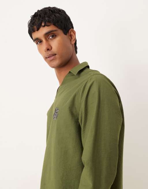 ASOS DESIGN - Camicia testurizzata vestibilità comoda kaki con ricamo sul petto, 5 di 5